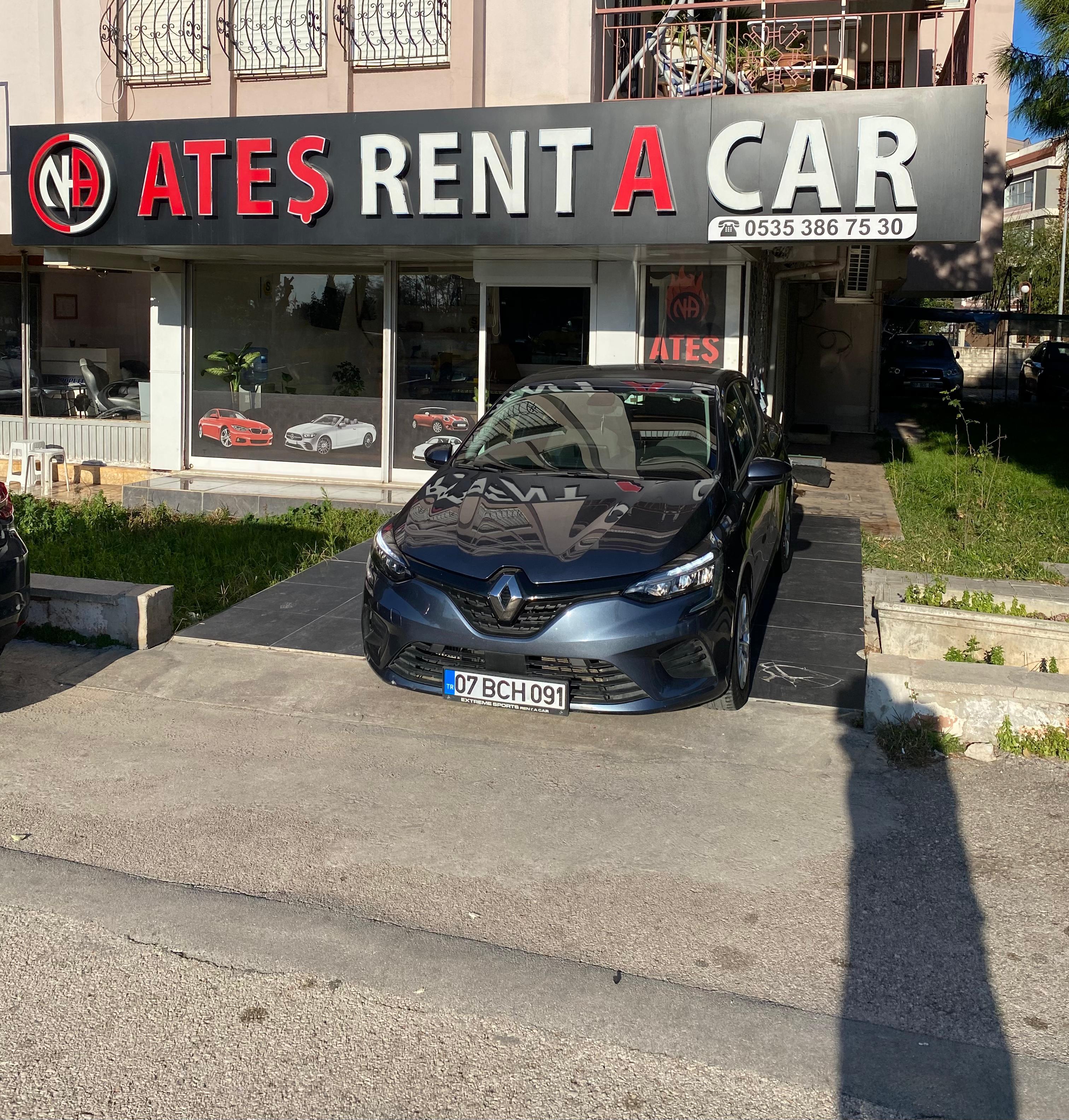 Antalya kiralık clio otomatik 2023