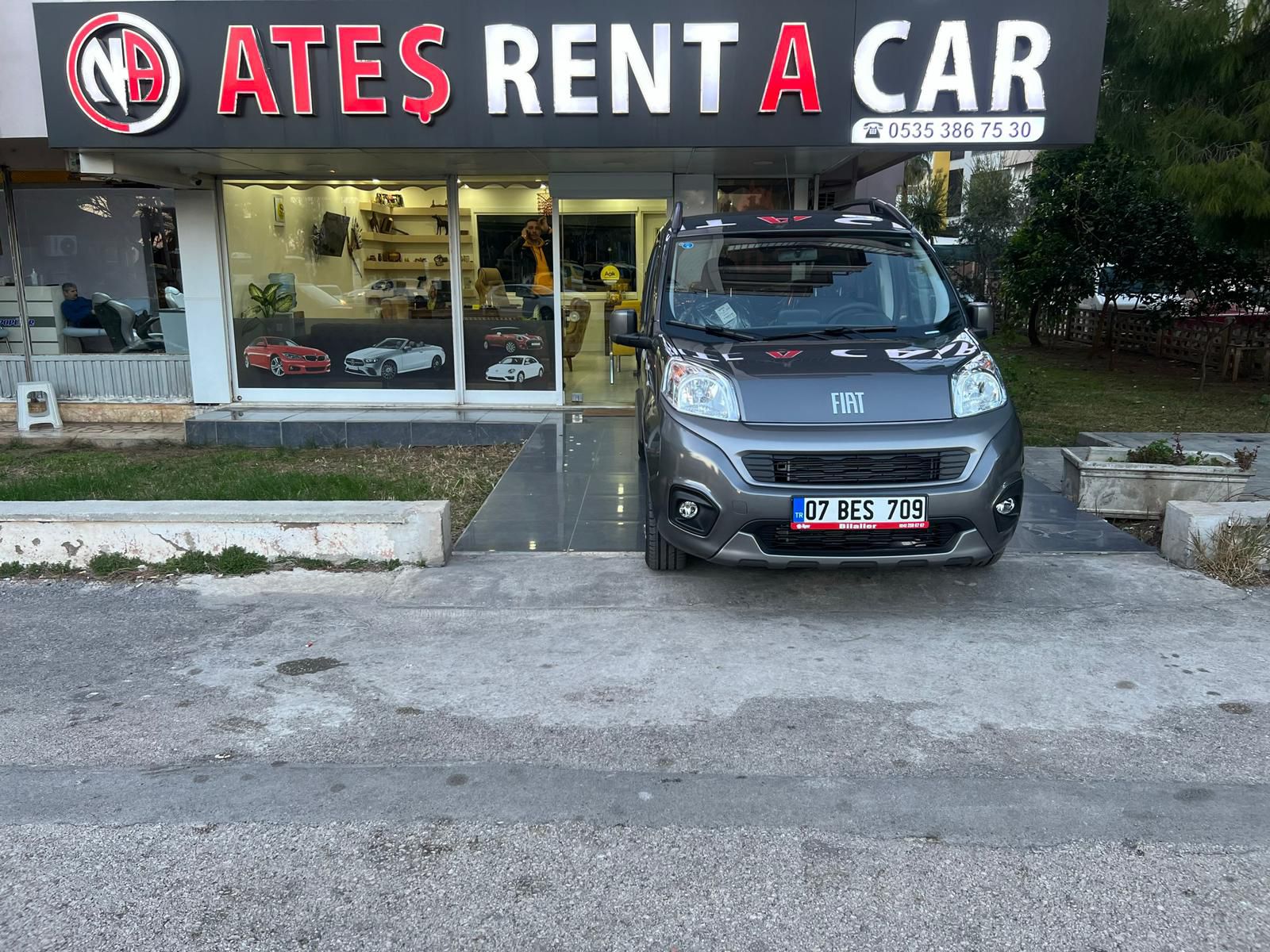 Antalya kiralık FİAT FİORİNO  2023